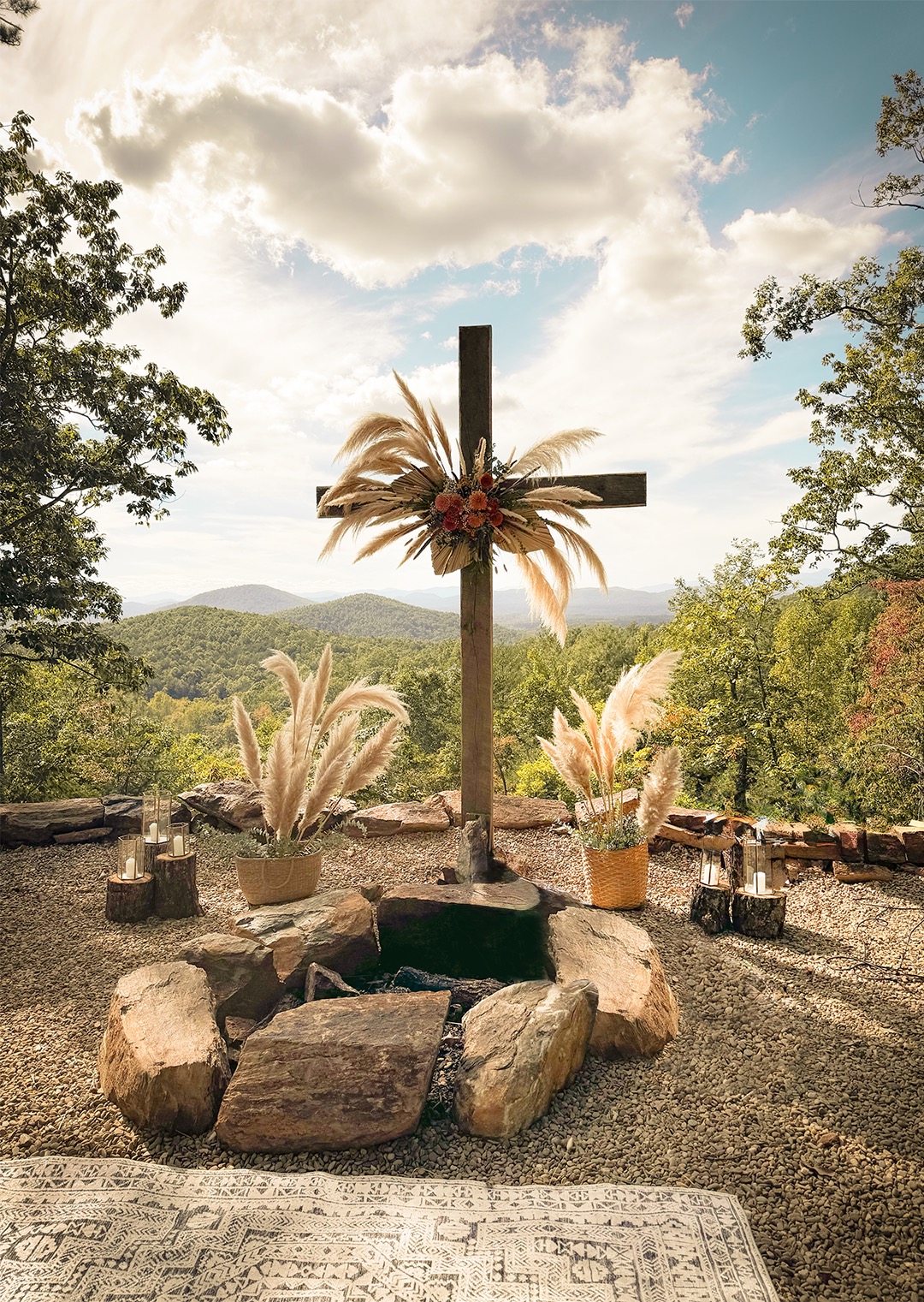 Wooden cross at the outdoor wedding ceremony overlook at Secluded Ridge